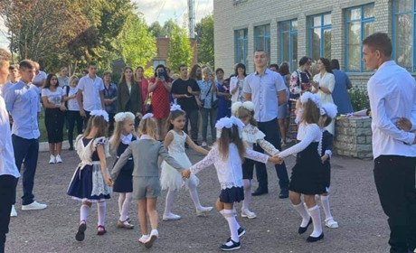 На Білопільщині лишилось всього три заклади, де діти можуть отримати повну середню освіту