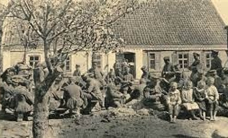 «У домівці моєї прабабусі був госпіталь». Історії городоцьких медиків у роки Світової війни