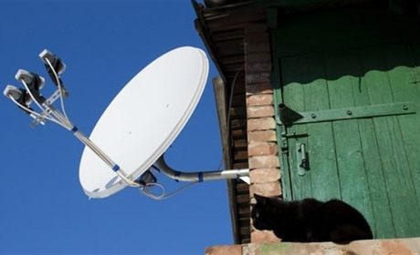 На ТОТ Херсонщини окупанти наказали демонтувати українські супутникові антени