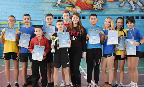 Збірна Покровська з тенісу виграла кубок Донецької області