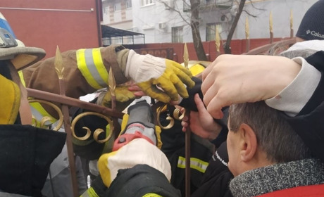 Бійці ДНСН рятували в Мелітополі підлітка, який через ожеледицю травмувався