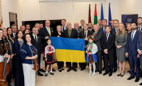 В ОАЕ провели комеморативні заходи до третьої річниці повномасштабного російського вторгнення