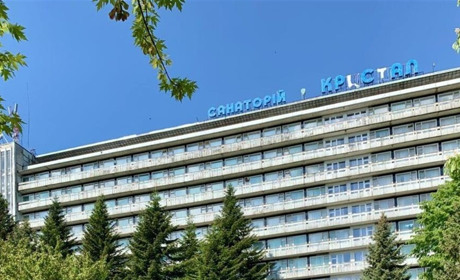 Санаторій «Кристал»: оздоровлення у серці Трускавця