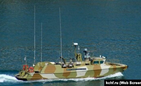 Російські солдати навмисно ламають свої човни на Херсонщині