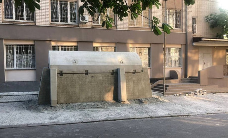 Всі охочі можуть створити ескізи муралів для укриттів у Херсоні: розповідаємо, як це зробити