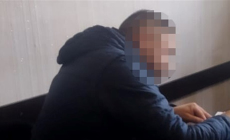 Називав українців "прєдатєлями дєдов", а війну — "спецоперацією": жителю області оголосили підозру