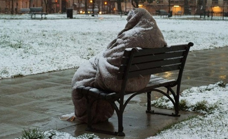 Для переселенців з Луганщини в регіонах вже розгорнули перші пункти обігріву. Їхні адреси