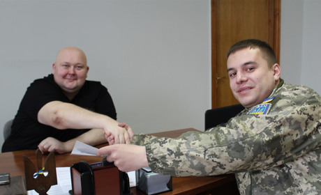 Військові висловили подяки місцевій владі та підприємцям за підтримку