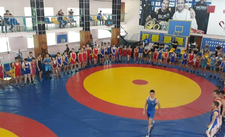 У Жмеринці стартував командний чемпіонат області з греко-римської боротьби
