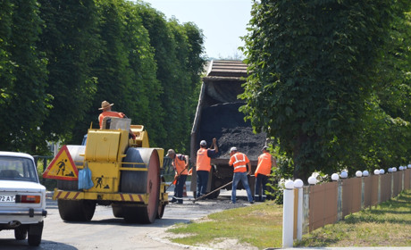 Чиновник облавтодору: ми готові повністю змінити дорожнє покриття на Сватівському спуску