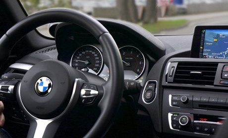 П’ять гаджетів для авто, які мають бути у кожного водія: відеореєстратор, навігатор та інше