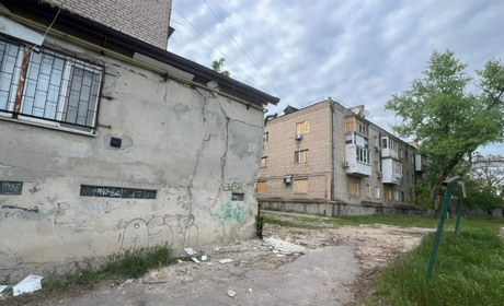 На Херсонщині російські терористи завдають ударів з артилерії, мінометів, РСЗВ, танків та БпЛА
