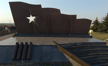 Як добре ти знаєш южноукраїнські пам'ятники? Тест