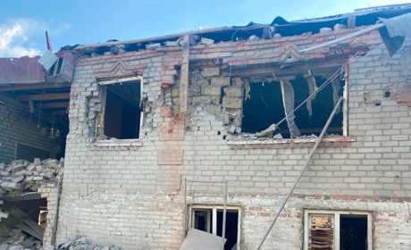 Окупанти вдарили по селищу Куп’янськ-Вузловий: тривають слідчі дії