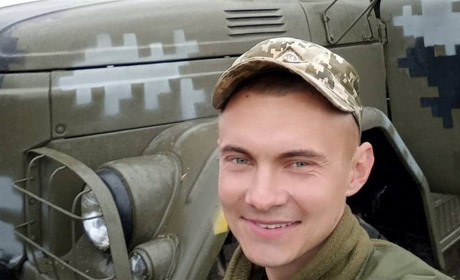 Євгеній Шамбір без м’яча в дитинстві не міг прожити й дня