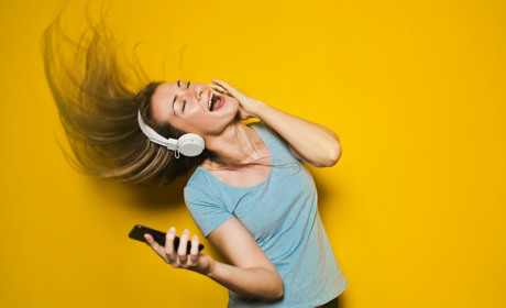 Музична добірка від Сватове.City для осінніх пікніків