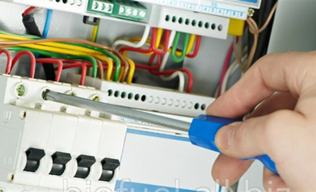 Электромонтаж своими руками: риск или экономия