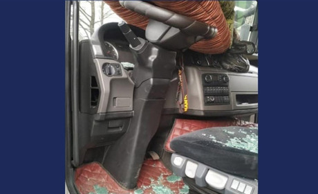 На автозаправці на Кагарличчині із вантажівки викрали 86 тисяч гривень. Злочинців затримали