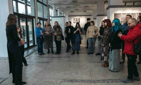 "Кам'яні вишиванки" Нової Каховки представили на виставці у Запоріжжі