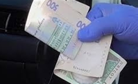 На Кременеччині водій намагався відкупитися від поліцейських за 1000 гривень