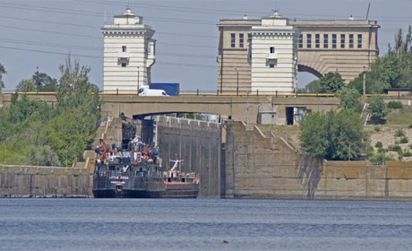 Шлюз ремонтувати не будуть