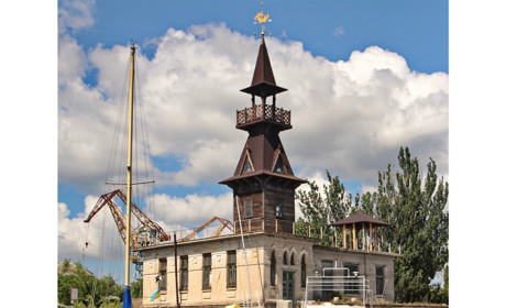 Фото херсонського яхт-клубу стало одним із кращих на конкурсі «Вікі любить пам'ятки-2023»