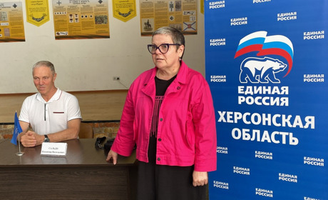 Херсонську зрадницю Томіліну висунули від «єдіної роССії» очолити фіктивну «обласну думу»