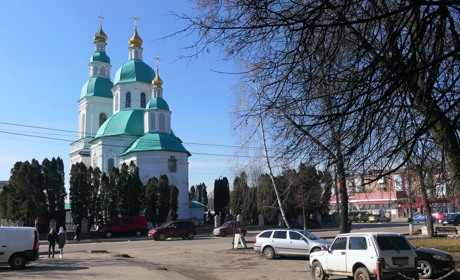 Місто дихає весною: фоторепортаж з вулиць Глухова