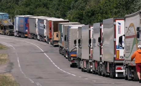 Електронна черга для вантажівок: як працюватиме сервіс для перетину кордону в Україні