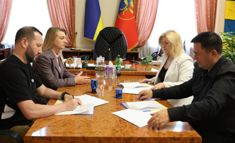 На Хмельниччині розбудовують мережі підтримки військових, ветеранів та їхніх родин