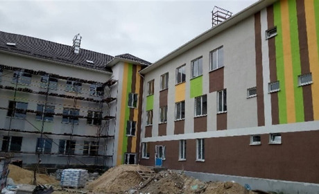 В Озерцях, де батьки не пускали дітей до аварійної школи, цього року відкриють нову