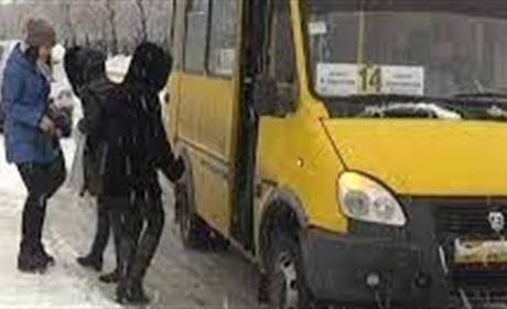 Який розклад руху маршруток на неділю 13 березня у Шостці