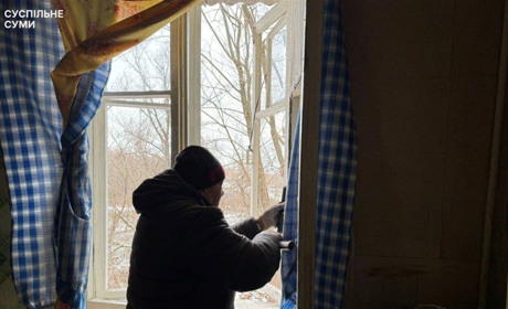У Шостці працюють над ліквідацією наслідків ворожого влучання 28 листопада