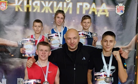 Нові перемоги юних славутських боксерів на Міжнародному турнірі з боксу
