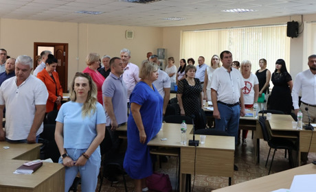Не минуло й чотирьох місяців, як 37 сесія Южноукраїнської міської ради завершилася. Фото, відео.