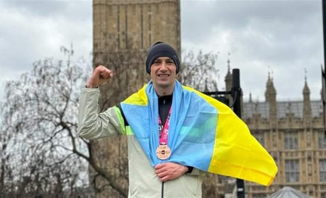 Павло Четверіков пробіг понад 42 км на Лондонському марафоні. Який результат показав наш земляк