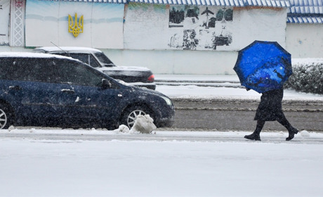 Негода на Сарненщині: як довго триватиме та що робити у разі знеструмлення