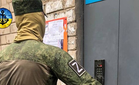 У Бердянську окупанти зламують і обшукують гаражі