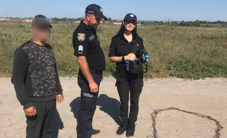 На Дністрі біля села Маяки чоловік ловив раків на ятер: сума збиків - понад 300 тисяч гривень