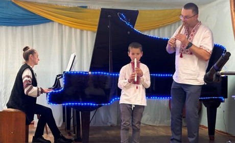 Музика вдячності: у Старокостянтинівській музичній школі відбувся концерт для захисників