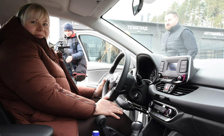 Жителька Нової Каховки першою закінчила Автошколу для осіб з інвалідністю