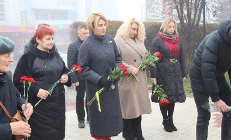 У День Гідності та Свободи у Жмеринці вшанували пам’ять борців за незалежність України