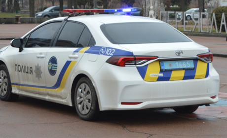У селі на Переяславщині чоловік пішов у сарай і помер, а переяславка знайшла тіло сусідки у квартирі