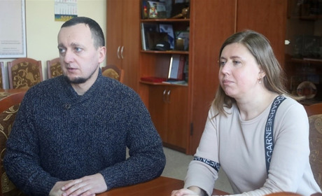 У Звягелі створили ще одну прийомну сім'ю: подружжя Павленків взяло в родину дівчинку