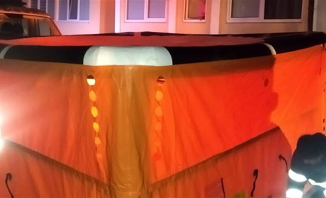 У Старокостянтинові чоловік намагався викинутися з вікна