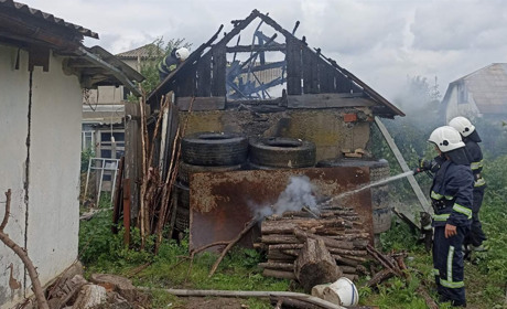 Вогнеборці гасили полум’я у мікрорайоні «Щидлівщина». Що горіло