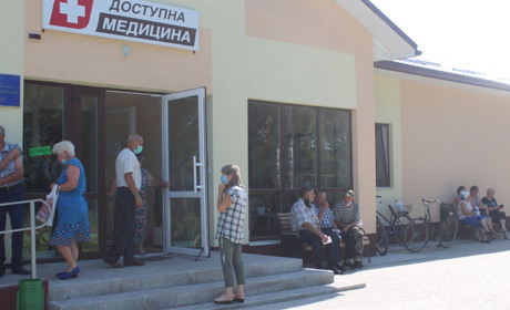 В Україні запроваджують обов’язкову вакцинацію від COVID-19. Для кого?