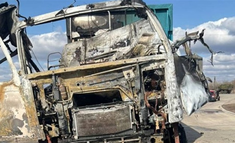 Сумщина під прицілом дронів-камікадзе: окупанти вбили водія вантажівки та мотоцикліста