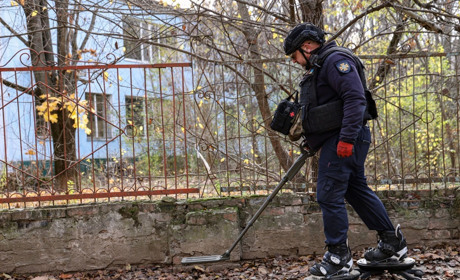 Сапери продовжують розміновувати правобережжя Херсонщини: за тиждень обстежено 440 гектарів