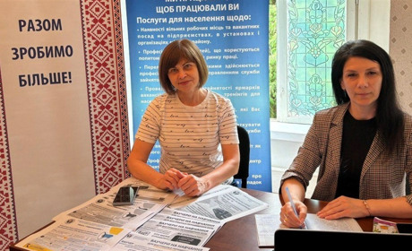 Яку допомогу ВПО надає херсонський хаб у Києві